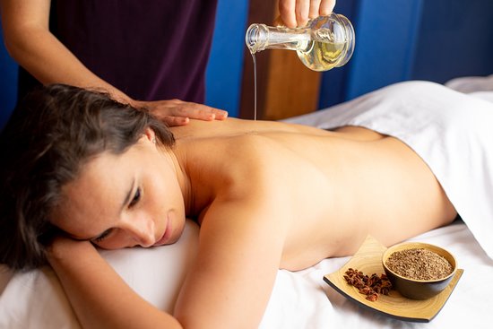 Ayurv&eacute;dique Modelage