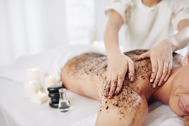 gommages corporels 30 min Gommage + 30 min modelage